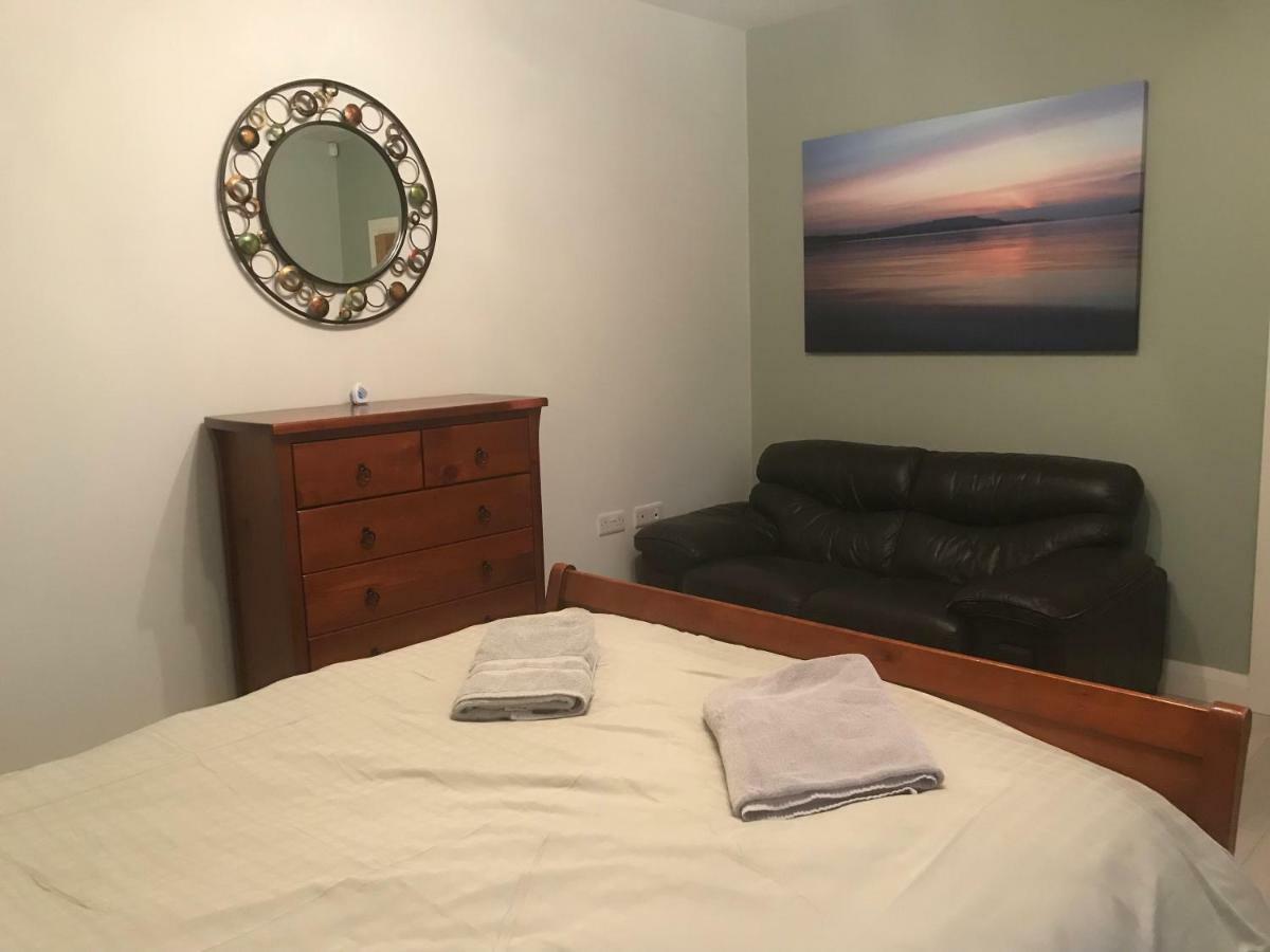 Sleeps 12 Hot Tub Sauna Cinema Pets Welcome Enniskillen Exterior foto